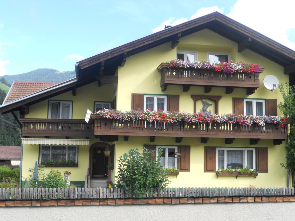 Haus Zur Linde Hotel Wagrain Kültér fotó